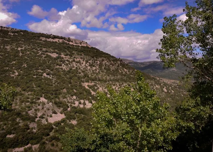 Complejo Rural La Glorieta * Catí